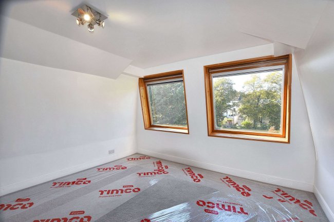 17C Rosendale Road, West Norwood, London SE21 8DS 1