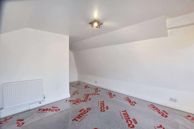 17C Rosendale Road, West Norwood, London SE21 8DS 1