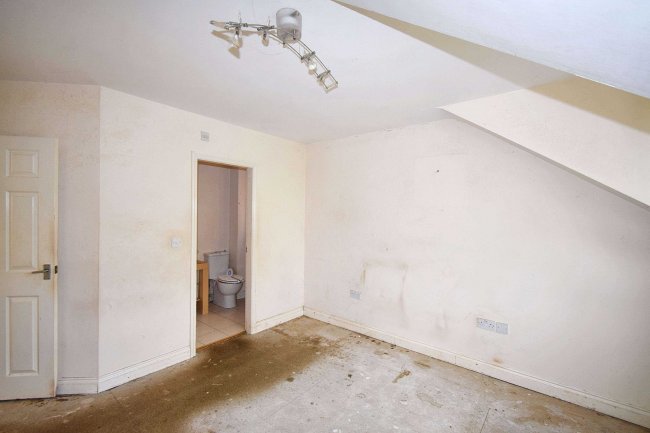 Church View House, The Sidings, Whetstone, Leicester, Leicestershire, LE8 6PE 5