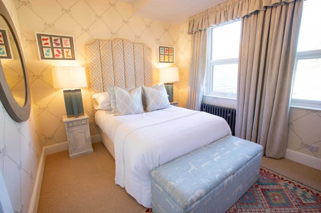 Freshwater House, 15 School Green Road, Freshwater, Isle of Wight, PO40 9AJ 4