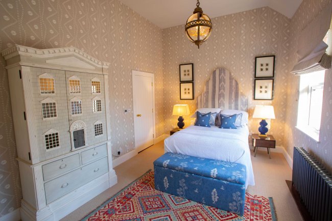 Freshwater House, 15 School Green Road, Freshwater, Isle of Wight, PO40 9AJ 4