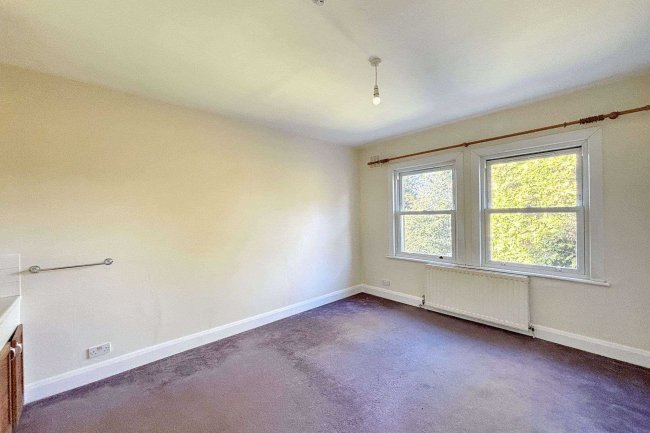 42 The Drive, Sevenoaks, Kent,TN13 3AF 4