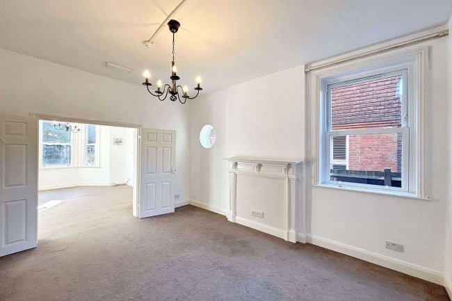 42 The Drive, Sevenoaks, Kent,TN13 3AF 4