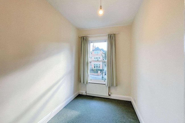 42 The Drive, Sevenoaks, Kent,TN13 3AF 4