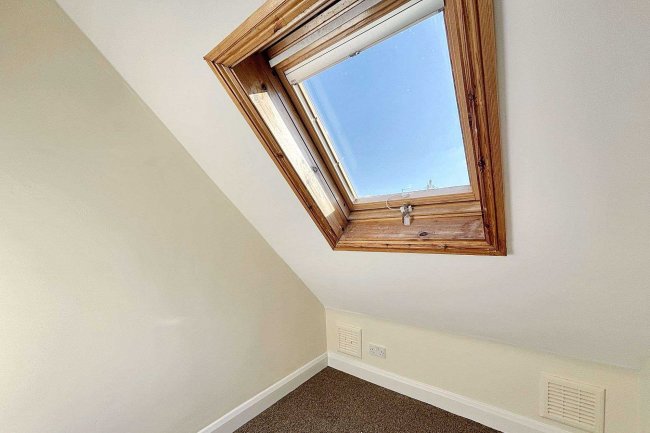 42 The Drive, Sevenoaks, Kent,TN13 3AF 4