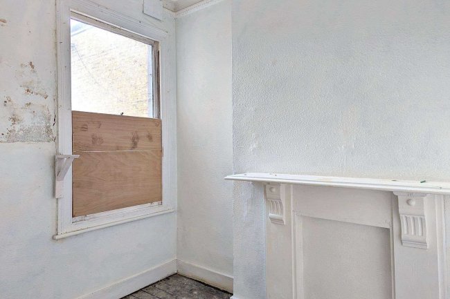 4A Swanage Road, Wandsworth, London SW18 2DY 5