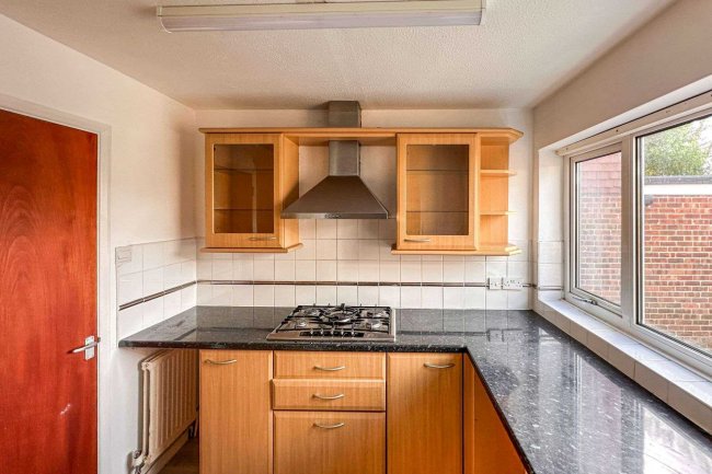 3 Butlers Green, Westergate Street, West Sussex  PO20 3RJ 3