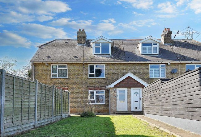 2 Park Terrace, Throwley, Kent  ME13 0PH 8