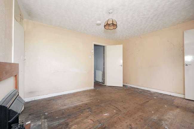 2 Park Terrace, Throwley, Kent  ME13 0PH 8