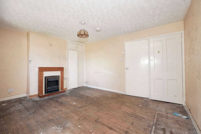 2 Park Terrace, Throwley, Kent  ME13 0PH 8