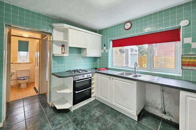 26 Springwater Avenue, Ramsbottom, Bury, BL0 9RH 8