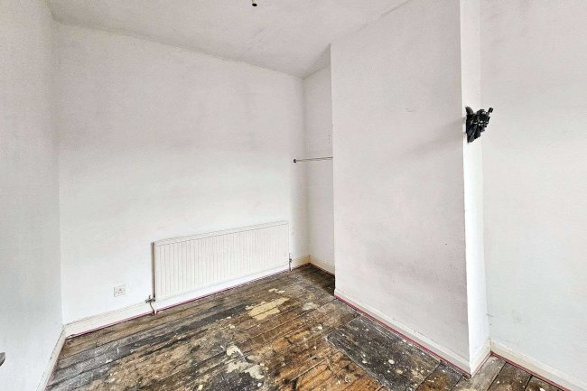 56 Greville Street, Manchester, M13 0YG 1