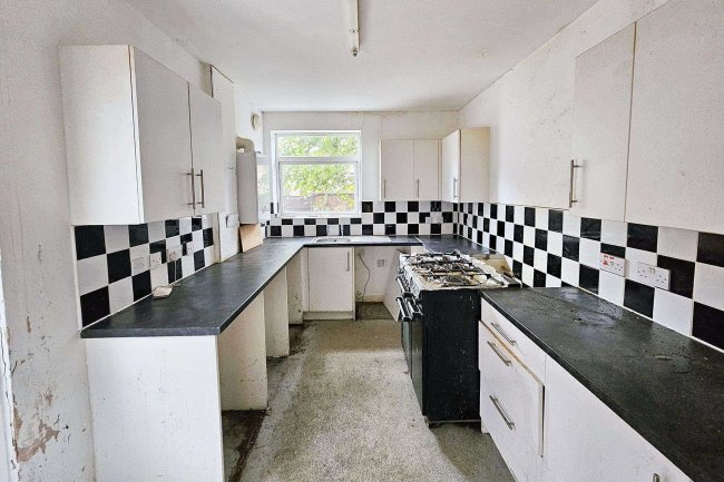 56 Greville Street, Manchester, M13 0YG 1