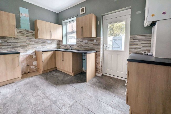 16 Major Street, Darlington DL3 6QG 1