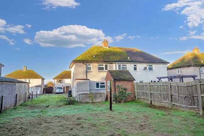 27 Jubilee Avenue, Warboys, Huntingdon, Cambridgeshire, PE28 2RT 6