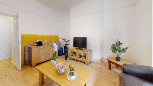 28 Montserrat Road, Putney, SW15 2LA 5