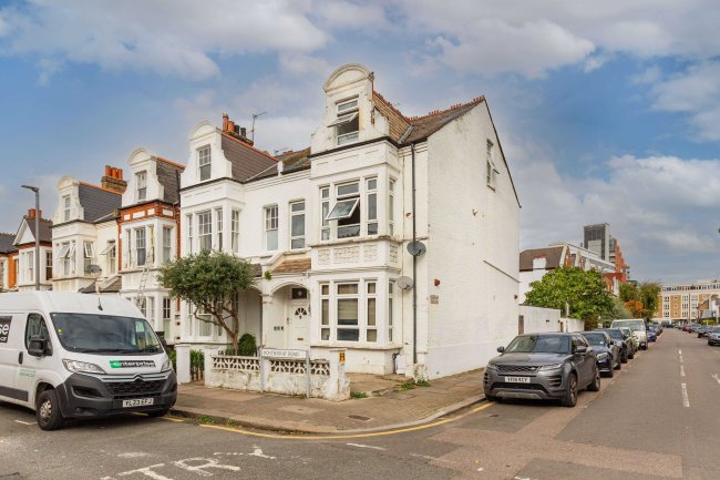28 Montserrat Road, Putney, SW15 2LA 5