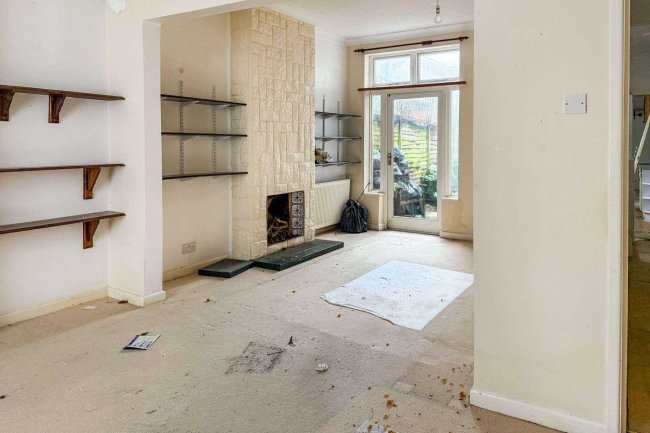 27 Baileys Road, Southsea, Hampshire, PO5 1EA 3