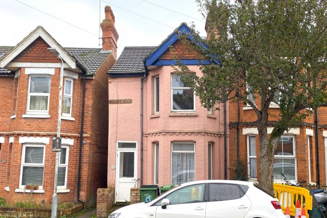 21 Bonsor Road, Folkestone, CT19 5ET 7