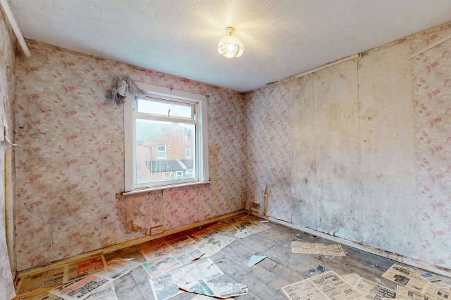 21 Bonsor Road, Folkestone, CT19 5ET 7