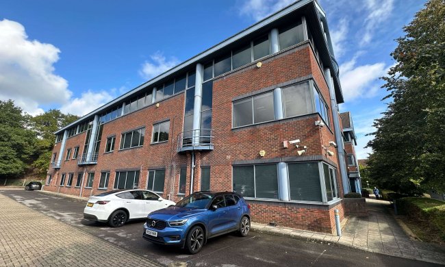 Buildings A, B & D, Bartley Wood Business Park, Hook RG27 9XA 5