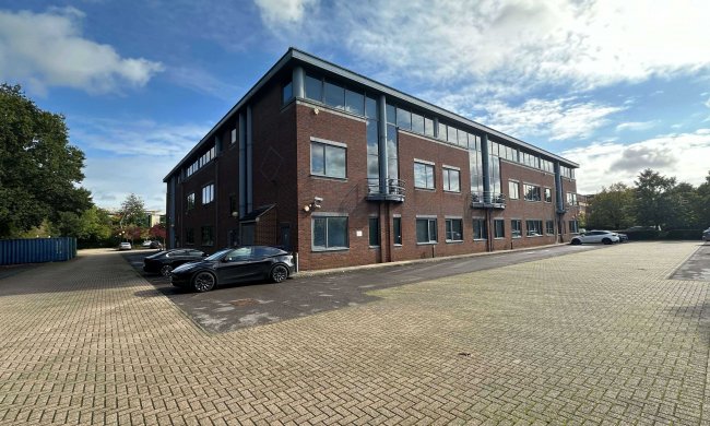 Buildings A, B & D, Bartley Wood Business Park, Hook RG27 9XA 5