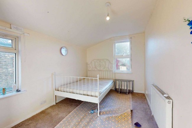 First Floor Flat, 78 New City Road, Plaistow, London, E13 9LL 1