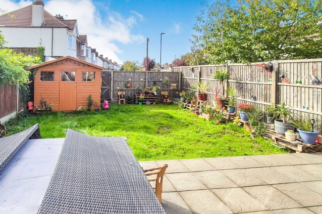 2 Summerhill Grove, Enfield, EN1 2HY 1