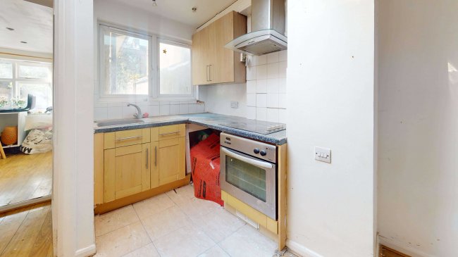 135A Clarence Road, Clapton, London, E5 8EE 2