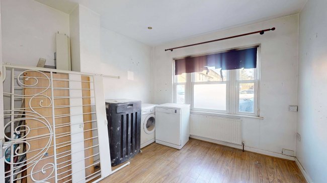 135A Clarence Road, Clapton, London, E5 8EE 2