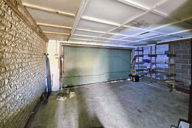 40 Highfield Road, Edenfield, Ramsbottom, Bury, BL0 0LF 9