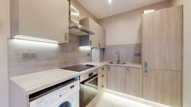 Express House, 100 Rolt Street, London SE8 5NN 1