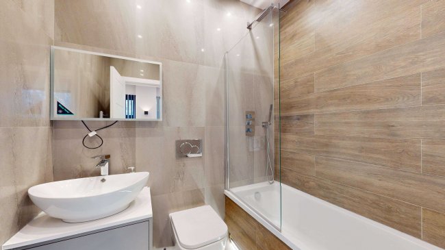 Express House, 100 Rolt Street, London SE8 5NN 1