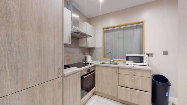 Express House, 100 Rolt Street, London SE8 5NN 1