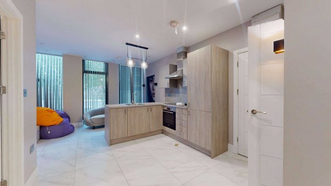 Express House, 100 Rolt Street, London SE8 5NN 1