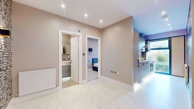 Express House, 100 Rolt Street, London SE8 5NN 1