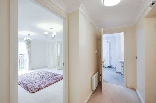 48 Townsend Court, High Street South, Rushden, NN10 0FR 7