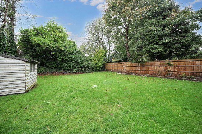 Flat B, 5 Amherst Road, Tunbridge Wells, Kent TN4 9LG 9