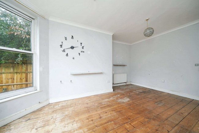 Flat B, 5 Amherst Road, Tunbridge Wells, Kent TN4 9LG 9