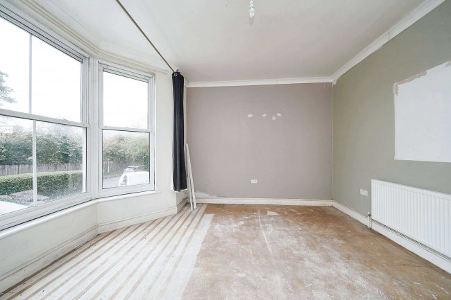 Flat B, 5 Amherst Road, Tunbridge Wells, Kent TN4 9LG 9