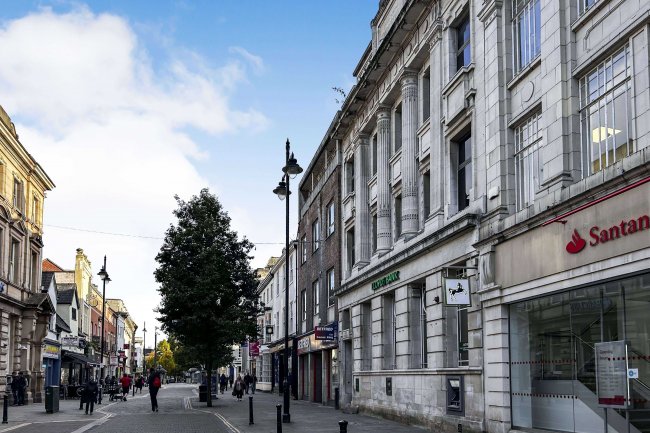 55 High Street, Doncaster DN1 1BH 3