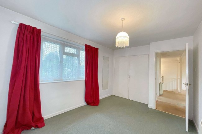 2 Rosemount Gardens, Musbury Road, Axminster, EX13 5AE 8