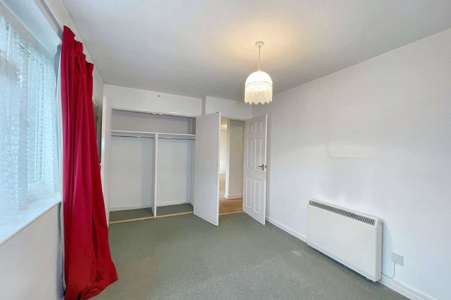 2 Rosemount Gardens, Musbury Road, Axminster, EX13 5AE 8