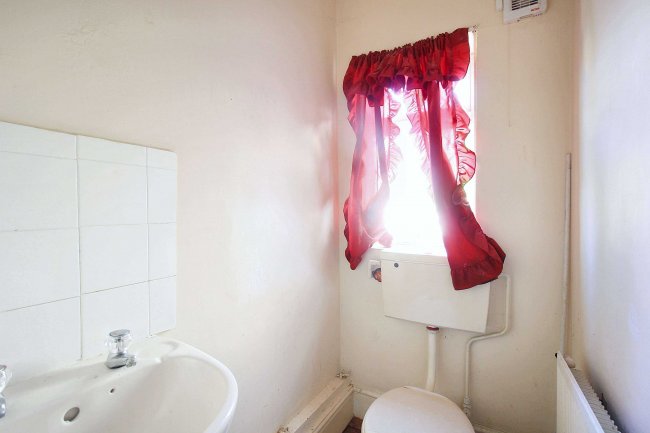 45 Grosvenor Road, Skegness, Lincolnshire, PE25 2DD 8