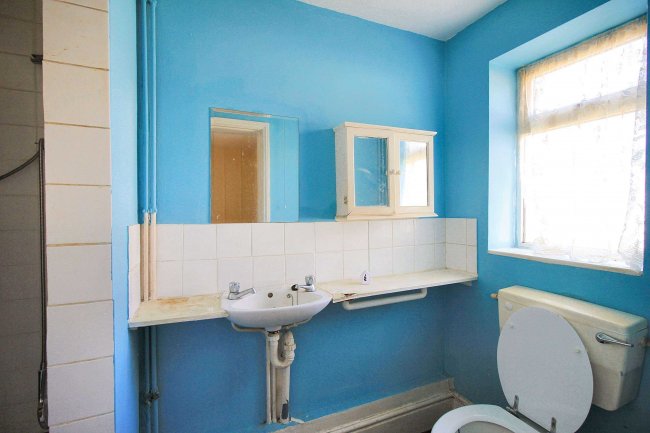 45 Grosvenor Road, Skegness, Lincolnshire, PE25 2DD 8