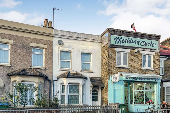 247 Woolwich Road, Greenwich, London, SE10 0RN 6