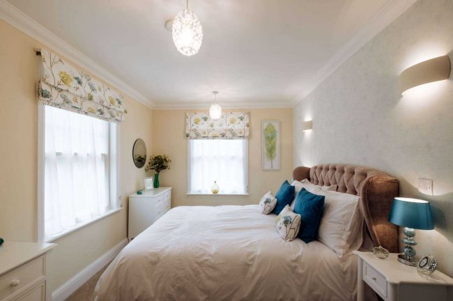 Apartments 23 & 30, Fleur-de-Lis, Church Street, Wantage, Oxfordshire, OX12 8GE 2