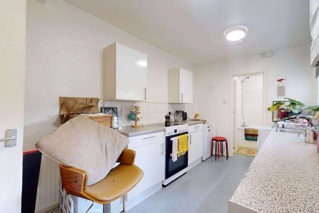 78 Craster Road, Brixton, London, SW2 2AX 9