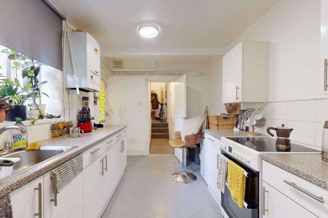 78 Craster Road, Brixton, London, SW2 2AX 9