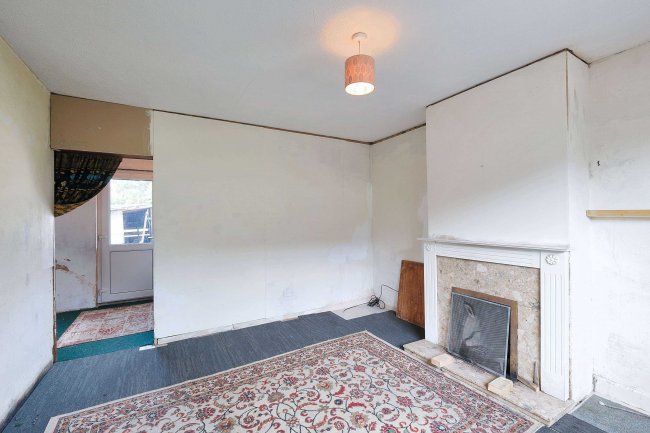 29 Pembroke Road, Spencer, Northampton, NN5 7EN 10